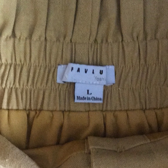 High Waisted Skirt Mustard Size L - Picture 4 of 4